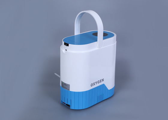 concentratore tenuto in mano dell'ossigeno 15L, concentratore personale dell'ossigeno di aree di elevata altitudine